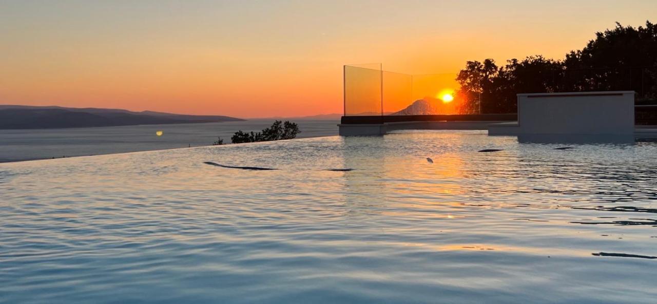 Dinora Exclusive Apartments Makarska Exteriör bild
