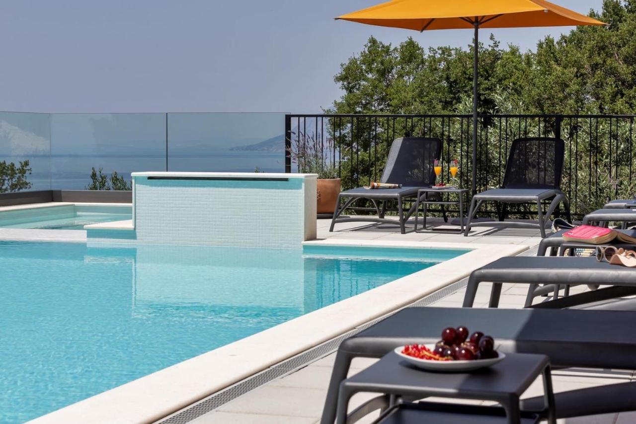 Dinora Exclusive Apartments Makarska Exteriör bild