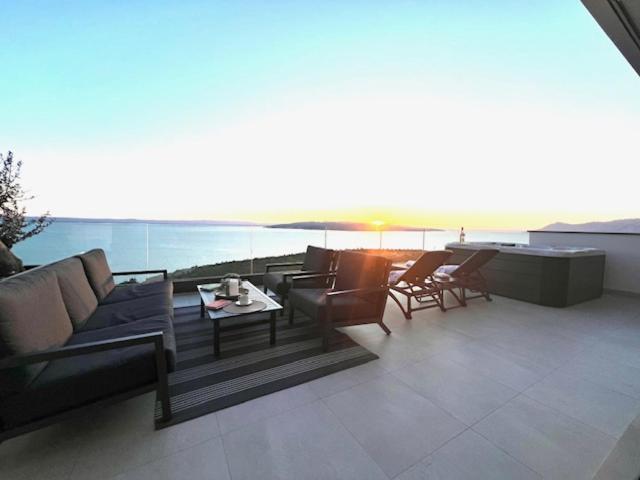 Dinora Exclusive Apartments Makarska Exteriör bild